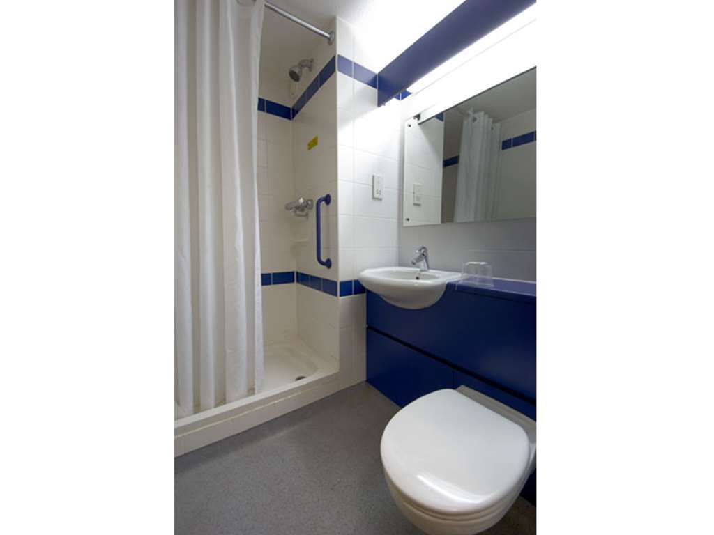 Travelodge Leeds Colton Garforth Bilik gambar